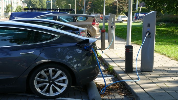 Waarom een laadpaal steeds vaker Energiezuinige woning bouwen? Tips!onderde